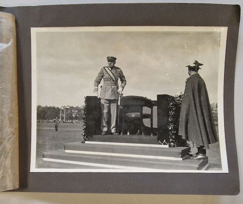 [Fotografia 4] Marszałek J. Piłsudski i płk. W.Wartha, Święto Kawalerii [Kraków, 1933]